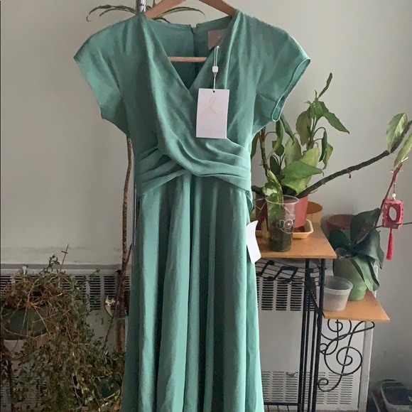 NWT Gal Meets Glam Seraphina Green Mint Dress 00 - Picture 3 of 6